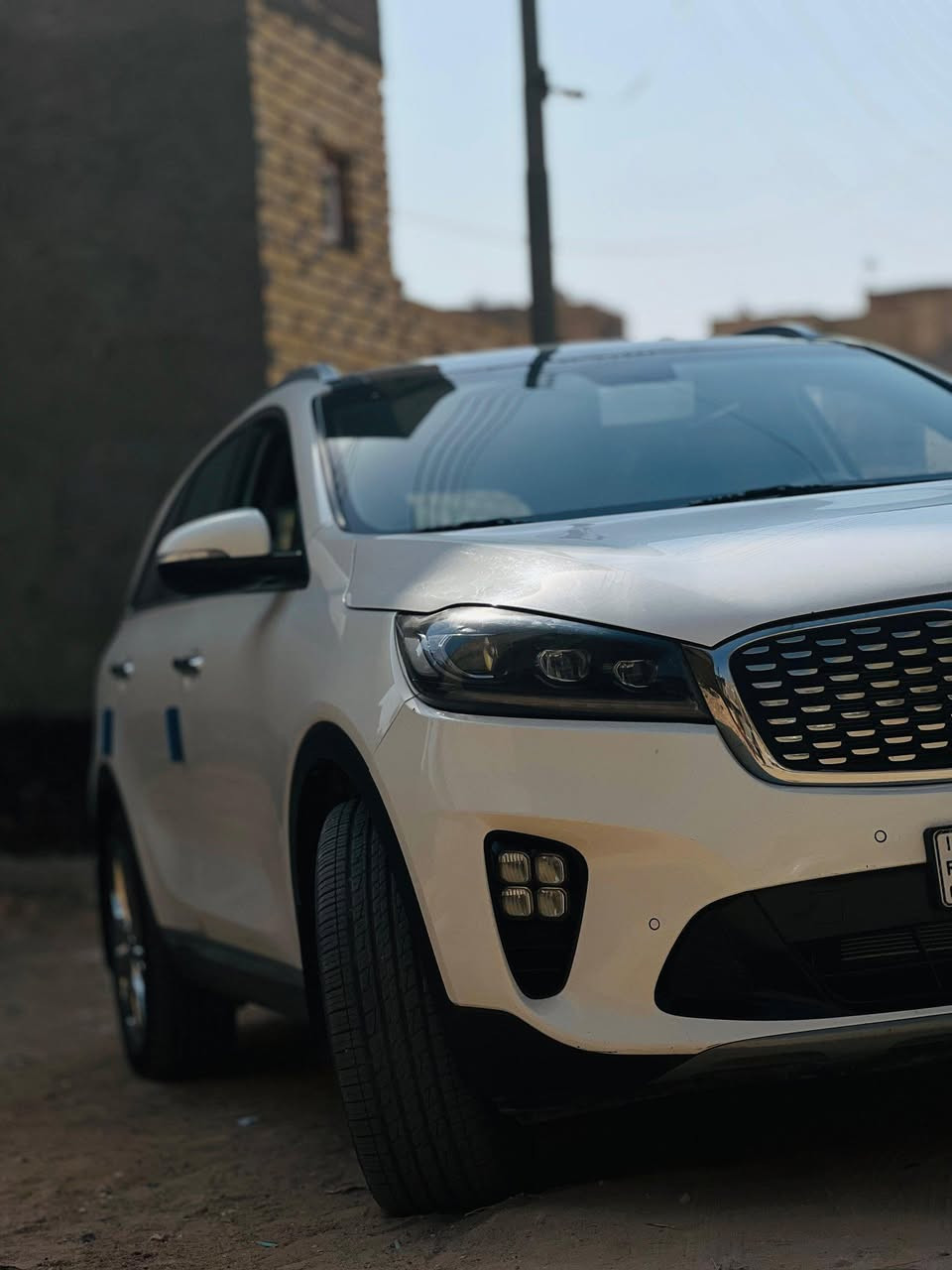 كيا سورنتو  2020 فوول بانوراما

ملاحظة: (مبدل كازكيت) والسياره  ماشية قليل بعدها 61

رقم بغداد دولي سنوية ل ٢٠٣٠

كفاله عامه من الصبغ
 بيها بارد شبر فقط بطرف باب السايق وكلشي واضح بالصور
 والسونار عالخاص.

مواصفات 

1_حجم محرك 6سلندر 

2_تحكم ستيرن 

3_كروز سرعه (تحكم سرعه بالستيرن) 

4_شاشه حجم ٨ وكامره

5_ شاشه ترحيب (((( جي بي إس )))

6_يدات نيكل بلادي 

7 منظومه زنون بلادية 

8_لدات امامي خلفي 

9_علامه سورنتو بالدوسه 

10_مري جانبيه شفط كهربائي 

11_كشنات جلد بلادي الارضيه جلد اصلي 

12_بصمه تشغيل +بصمه ابواب 

13_ أشاره ترحيب باليدات عند الاقتراب 

11_كشنات كهرباء عدد 2 

15_حساسات امامي وخلفي 

16_لايت ثلاث عدسات بلادي 

17_انظمه قيادة عدد 4

18_ 3 قطع تبريد  

19 _سبعه راكب 

20_صندوق كهربائي 

21_عدادالكتروني مو عادي 

22_بانوراما

23_بردات خلفيه بلادي 

24 _جام اتو +حاكيه بلوتوث 

25 _ويل ستيل حجم ١٩

26_شحن واير ليس 

27_ سياره ماشيه 61 الف كيلو 

سياره جديده ربع ماتصرف عليها

تحياتي لكم جميعاً 

 ‭ ‭***********

السعر 255 مكاني كربلاء
