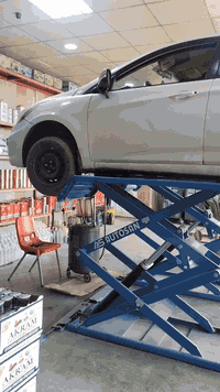 محطة النخبة • زيوت وبطاريات • الديوانية