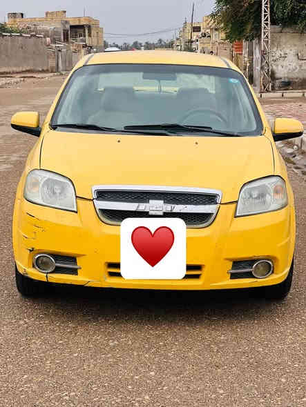 السلام عليكم افيو موديل 2008 سياره كفاله عامه مال جناي مصفره هيا وغرامات مكينه وكير جدا 1600 حداديه جديده تخم تاير كهربائيات كلها شغال تدفئه تبريد سنويه 2028 السعر 46 وبيها مجال قليل مكان السياره ميسان العماره رقم الهاتف ***********
