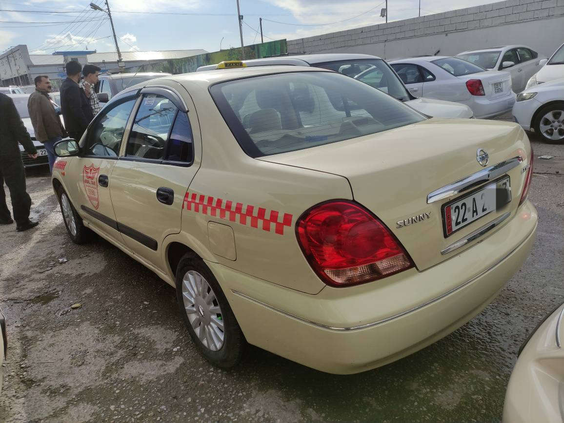 ***********
***********
نيسان سني موديل 2009 
گێر توماتیک
رەقەم باریک
فەحس هەزە نوێیە أربيل, العراق
