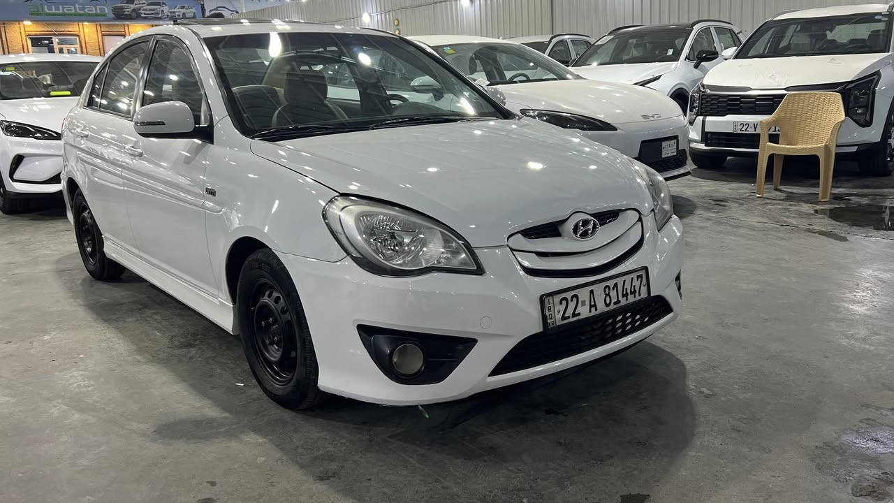 هونداي اكسنت  خليجي 2011
سياره مكفوله من الصبغ  فوول مواصفات كشنات جلد فتحه سياره نظيفه سعر 98 ورقه وبيها مجال للشراي لاستفسار اتصل عل 

***********
