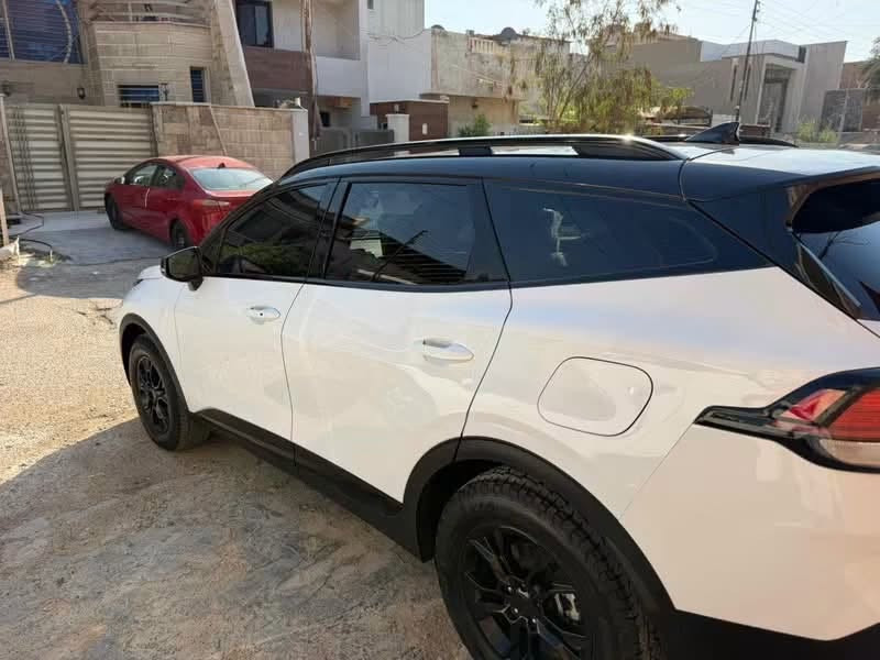 كيا سبورتج موديل 2025 
ماشيه اربعه الاف حادثها جدا بسيط بدون تبديل
 سياره اخت زيرو سياره اكس برو 
محرك كير واير بشرط مامفتوح 
سيارة حيل نظيفة كلشي عل بلاد جديد 
سنوية هزة كلشي جديد مدفوع لـ
باسمي السنوية بشرط تحويل وغرامـة
سيارة مابيـها دينار مصرف كامل من كل نواحي
رقم صاحب ***********

لمعرفة السعر علق يتم الرد عليك تلقائياً✅✅
