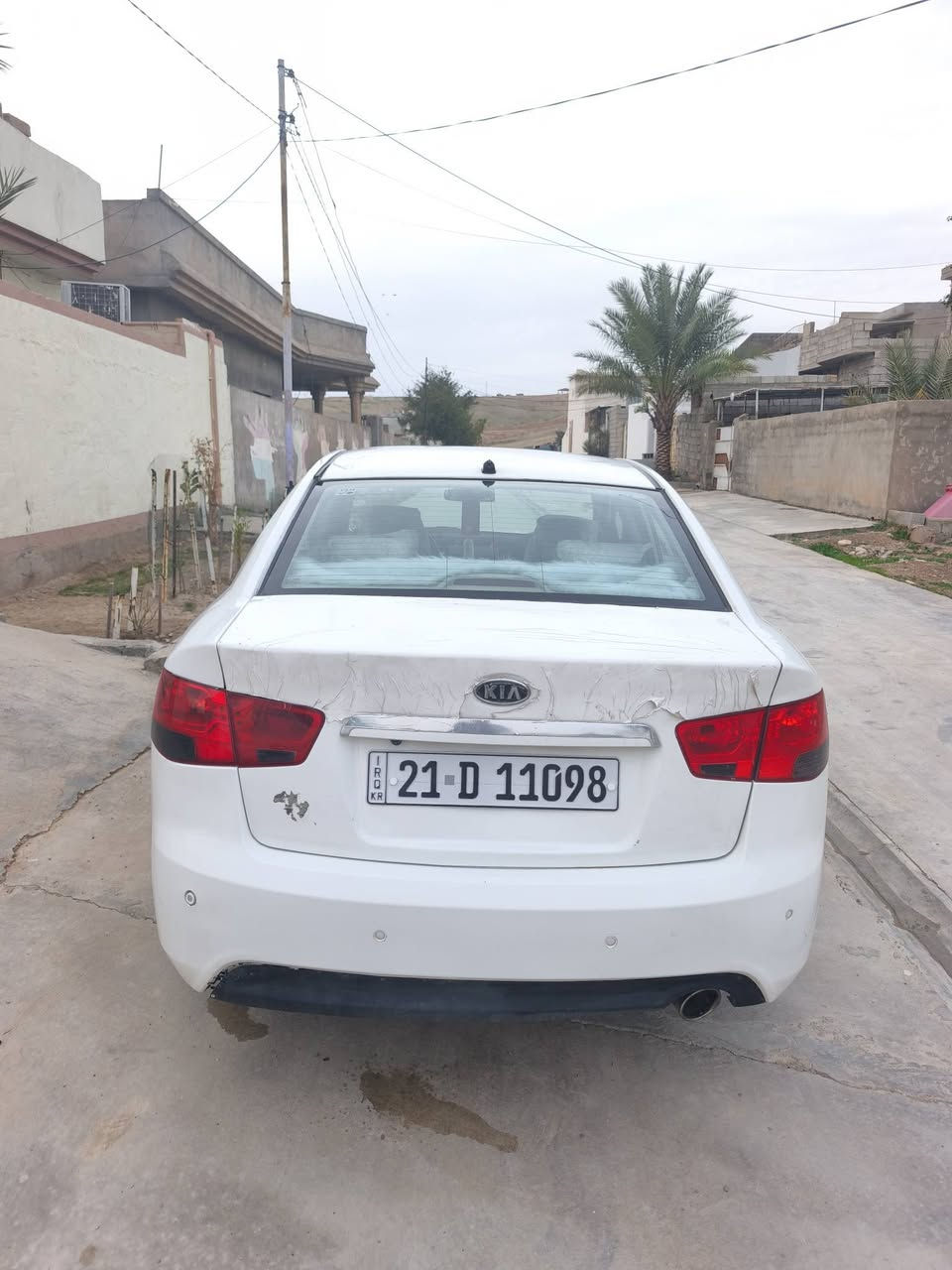 السلام عليكم سيراتو 2012 خليجي صبغ عام جماليه حداده كهربائي جديده رقم سنويه جديد فقط معجون كما موضح بلصوره تحويل ثاني يوم السياره كولش حلوه داخل وخارج مابيه نقص مكلف بلنشر رقم *********** السعر 89 بيه مجال بسيط
