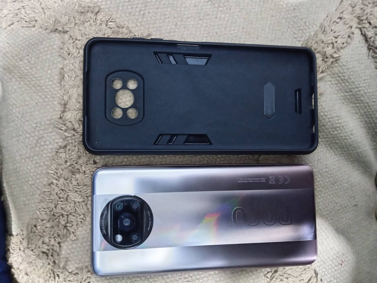 جهاز بوكو نضافه 💯
ذاكره 256 
جهاز لا مفتوح ولا داخل صيانه شخط مابي كفر وشاحنه ويه 
السعر 250،،،💵 وبي مجال مكاني الشعله حي الحوادين رقمي ***********
