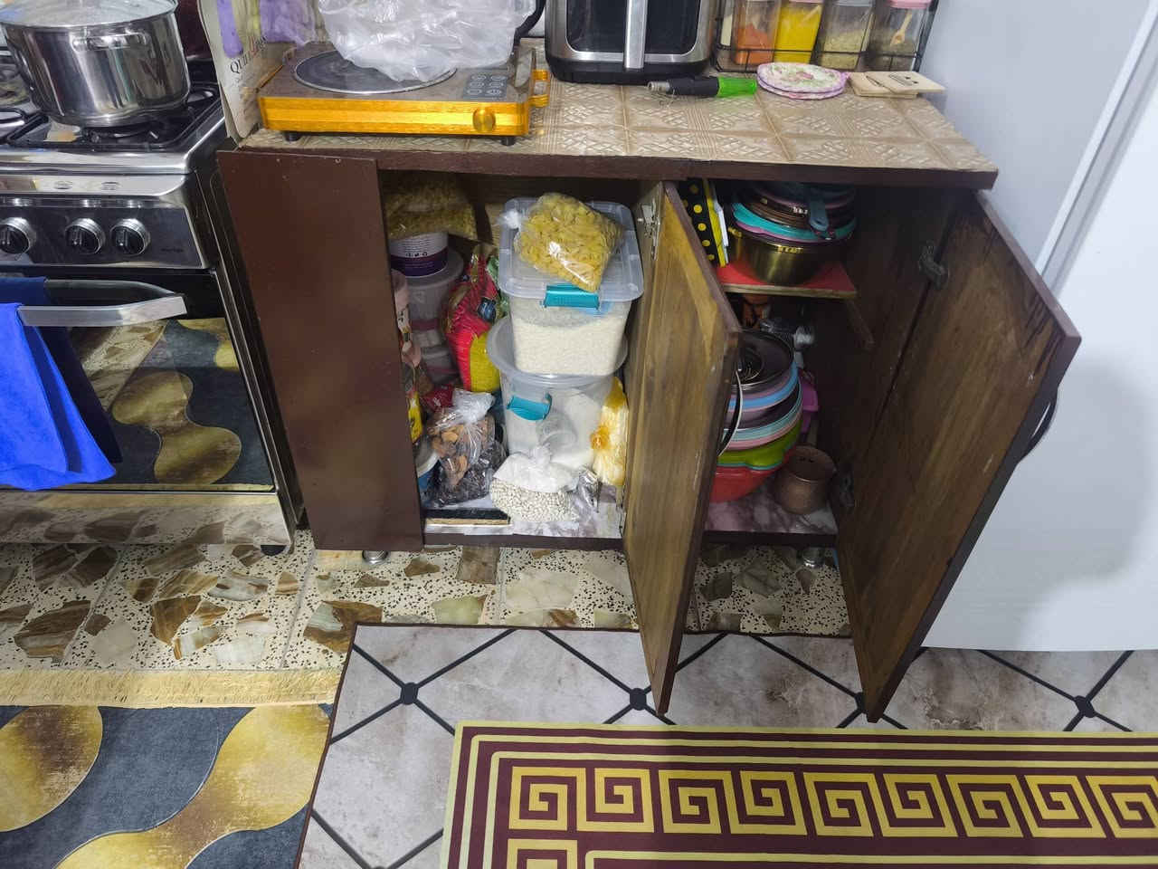 للتواصل والاستفسار الاتصال على الواتساب على هذا الرقم (***********) السعر 350 وبيه مجال .
