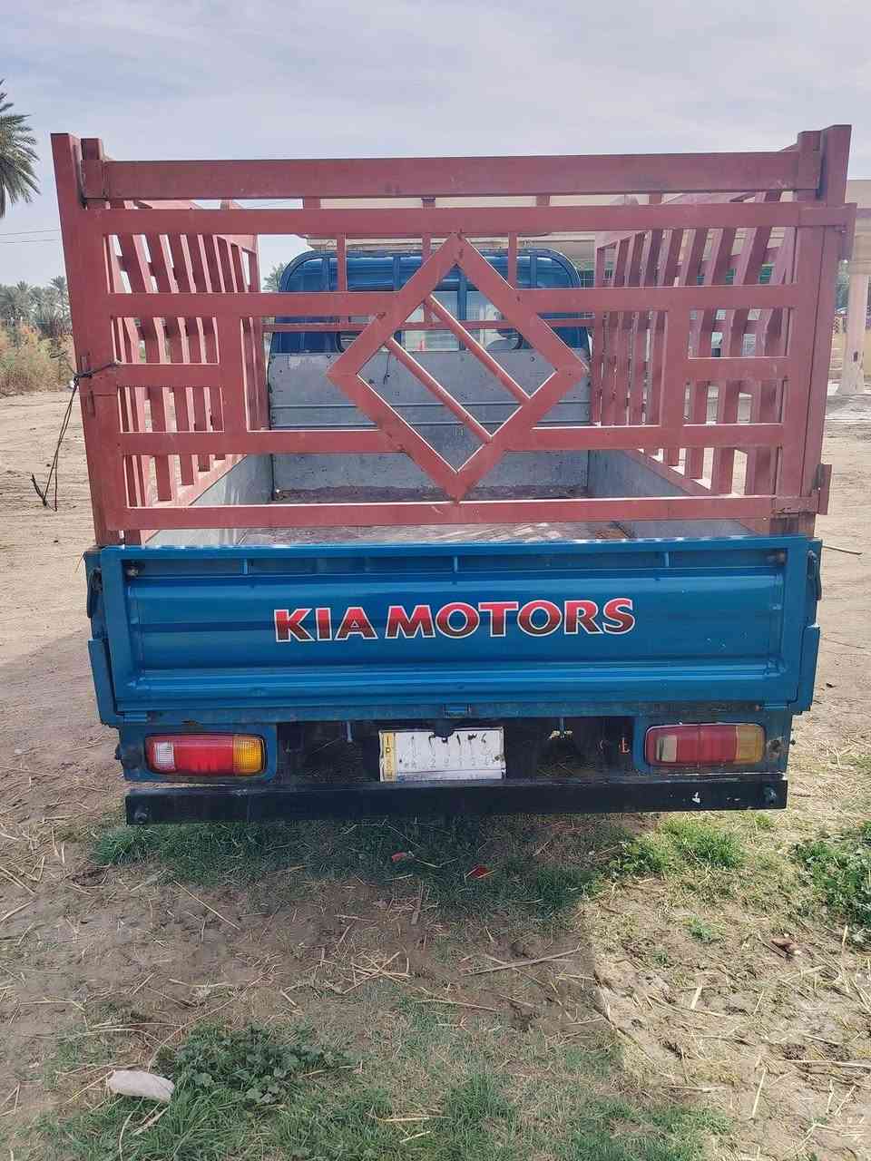 للبيع كيا ام عيون 2002 رقم بابل    محرك 3000 كفاله  بلاديه بدون صبغ بدون ضربه بوضع الشركه  سياره بلاديه محرك وكير واكسن جديد تحويل مباشر مكان بابل *********** السعر 78
