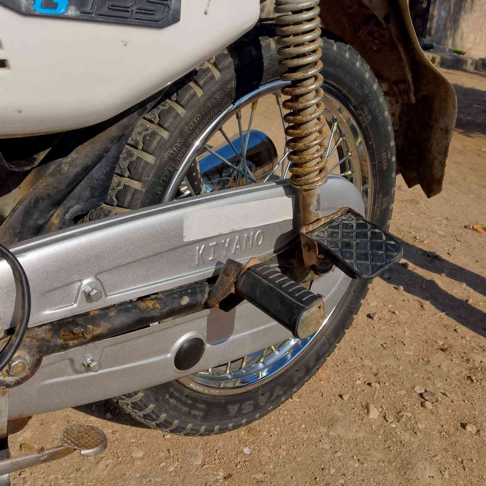 سلام عليكم دراجه اربعه كير شاصي مال تايكر وتعمير نامه
بل كامل ارواق سكنر تراجه خير من الله  مانقصه شي السعر 350 وبيه مجال لمكان دوانيه دغاره ***********62
