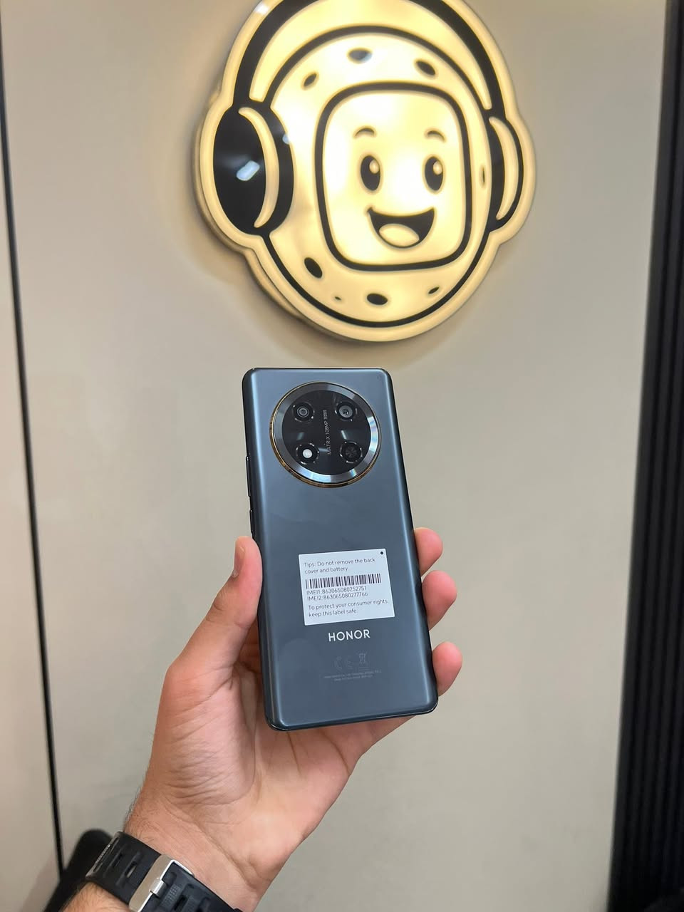 HONOR X9c 🖤🧡
ابو الجوز ❤️‍🔥

بسعر 349 الف فقط مع كامل ملحقات 🥰

الذاكرة 256GB

الرام 12GB+12GB=24GB

المعالج Snapdragon 6 Gen 1

شاشة منحنية

بصمة بالشاشة 

تردد الشاشة 120Hz

كاميرا 108MP

بطارية 6600mAh

بشحن سريع 66 واط⚡️

جهاز معروف بمواصفاته القوية🔥

جهاز كلش حلو ونظيف ❤️‍🔥

المكان موصل 

حي الميثاق 

للاستفسار 

***********
