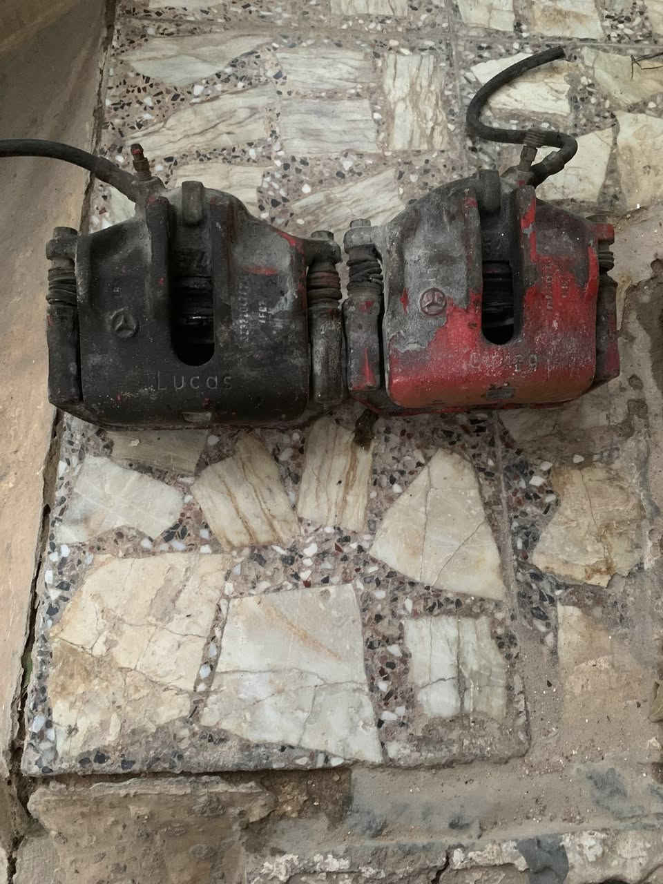 ادوات مارسدس دب حاويه
خزان وطوافه اصلي حاويه سعر ٥٠ 

دبلات امامي الماني حاويه سعر ٤٠ 

فجوج ودسكات اصلي سعر ٣٠

بنزات دب سعر ٢٠ 

دكشن بارد بخاخات ومجاول أربعة سلندر سعر ٥٠ 

ضاغطه ودبل أربعة سلندر ٣٠ 

كوع ماء مع ولف حماوه وجوزات مراوح وحماوه ب٣٥ 

هورنات ب٣٠ 
كلج ومروحة أربعه سلندر ب٣٠ 

مكان النجف


**إذا كنت صاحب هذا الإعلان وتريد حذفه لأي سبب، رجاءا أرسل رسالة إلى الدعم الفني**