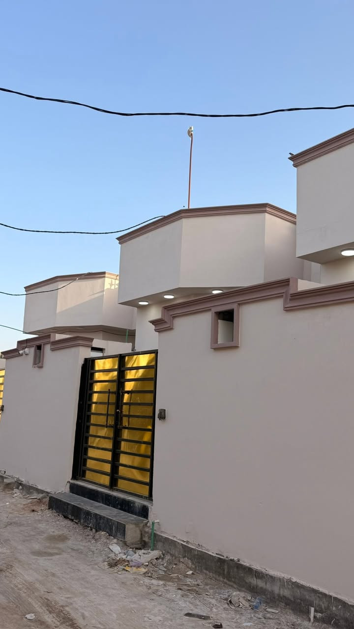 🏢 مكتب عقارات البركة

🏡 دار للبيع – فرصة مميزة

📍 المساحة: 133 متر

🏠 التفاصيل:

* غرفتين
* صالة
* استقبال
* مناور صحيات
* مطبخ
* بناء جديد
* بناء بلوك

📄 نوع العقار: زراعي صرف
🤝 البيع: مباشر من المالك

💰 السعر: 75 مليون

📞 للاستفسار:
***********
***********

📍 عنوان المكتب: الجزيرة – الشارع العام، مقابل محلات أبو كرار للجملة

