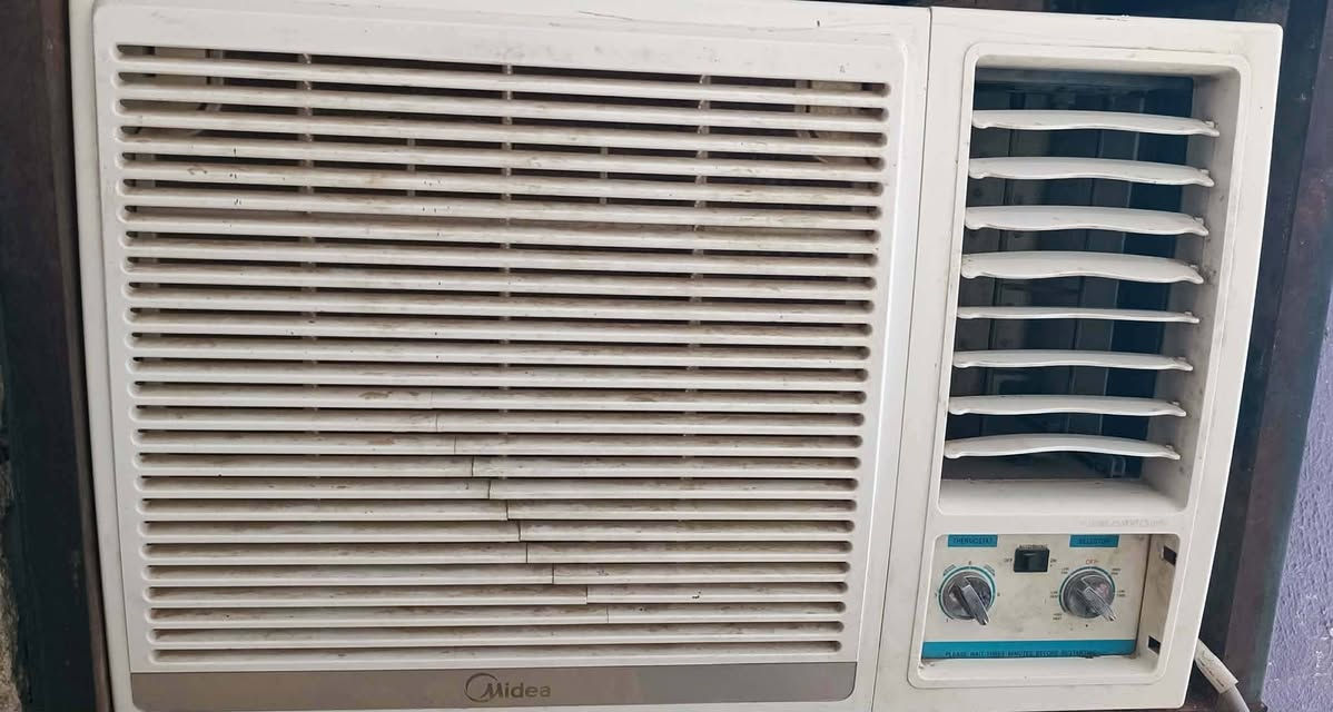 سلام عليكم
مكيف لبيع  سعره 300وبيه محال حك جيه
مامفتوح ولا مصلح  موسم واحد شغال


**إذا كنت صاحب هذا الإعلان وتريد حذفه لأي سبب، رجاءا أرسل رسالة إلى الدعم الفني**