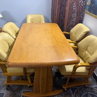 ميز طعام جديد 6 مقاعد كراسي دواره جلد خشب البلوط