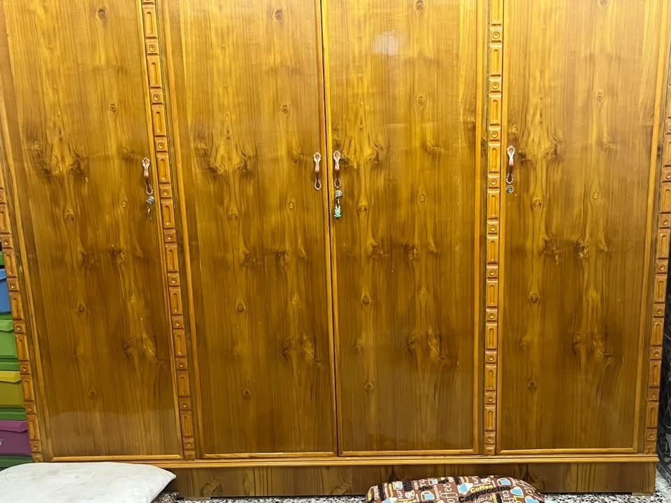 السلام عليكم كنتور وبوفيه تفصال جديد للبيع ب٤٠٠اثنينهم

واتساب :***********

أدمن وافق مستعجل

