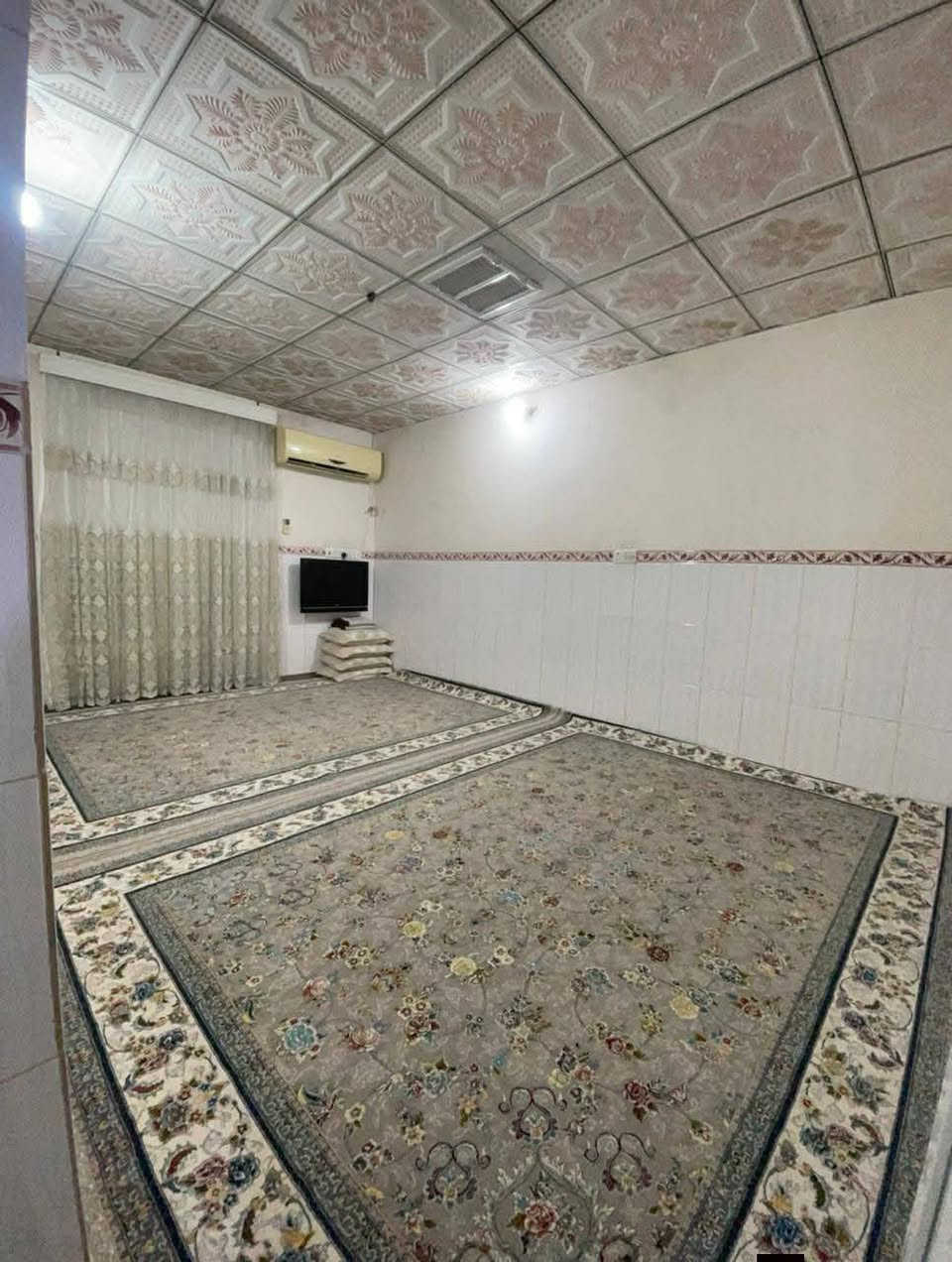 سڵاو هاوڕێیان خانویەکی زۆر هەرزان ماڵێکی نایاب ماڵی دۆست
هەرزانی لای هەژارانە
خانووبۆفرۆشتن 
ڕووبەری 5×16واتە 91متری ڕێکە
خانوویەکی یەک قاتە تاپۆیە 
شوێنی کەلار حەمەیکەریم گەڕەکی سەرکەوتن نزیک مزگەوتی ئیمامی عباس  
نزیکی قوتابخانە مزگەوت مستەشفا
شوێنێکی خۆشە
خانویەکی کاشیەو شوێنێکی زۆر خۆشی هەیە
سعری 410گڵاومعامەلەیەکی کەم
ــــــــــــــــــــــــــــــــــــــــــــــــــ
تێبینی خاوەنی زۆر محتاجە بەفرۆشتنی چونکە قەرزدارە
🍁🍂🍁🍂🍁🍂🍁🍂🍁🍂🍁🍂
بۆزانیاری زیاترپەیوەندیمان پێوە بکەن
ژمارەکانی نووسینگە
***********
***********
***********
🍂🍁🍂🍁🍂🍁🍂🍁🍂🍁🍂🍁
نوسینگە مان لەکەلار و ڕزگاری
بۆ_کڕین_و_فرۆشتن_و_بەکرێدانی_هەموو_جۆرە_موڵکێک
خانوو_زەوی_شوقە_دوکان_باخ_دۆنم کەلار و ناحیەی ڕزگاری و لــە گـشت گــەەرمیـان
🍂🍁🍂🍁🍂🍁🍂🍁🍂🍁🍂🍁🍂
ئێوەی بەڕێزیش گەر موڵکتان هەیە دەتانەوێ بیفرۆشن
یان دەتانەوێ بکڕن یان بەکرێی بدەن  یان بەکرێی بگرن ئەوا دەتوانن تەواوی زانیاریەکان
ناونیشانی تەواوی موڵکەکەت،
چەن وێنەیەکی موڵکەکەت،
نرخی گونجاوی موڵکەکەت،
بنێرن_بۆ_پەیجەکەمان
🍂🍁🍂🍁🍂🍁🍂🍁🍂🍁🍂🍁🍂وێنەی موڵکەکانتان بنێرن بۆ واتسئابی ئەم ژمارەیە
***********
