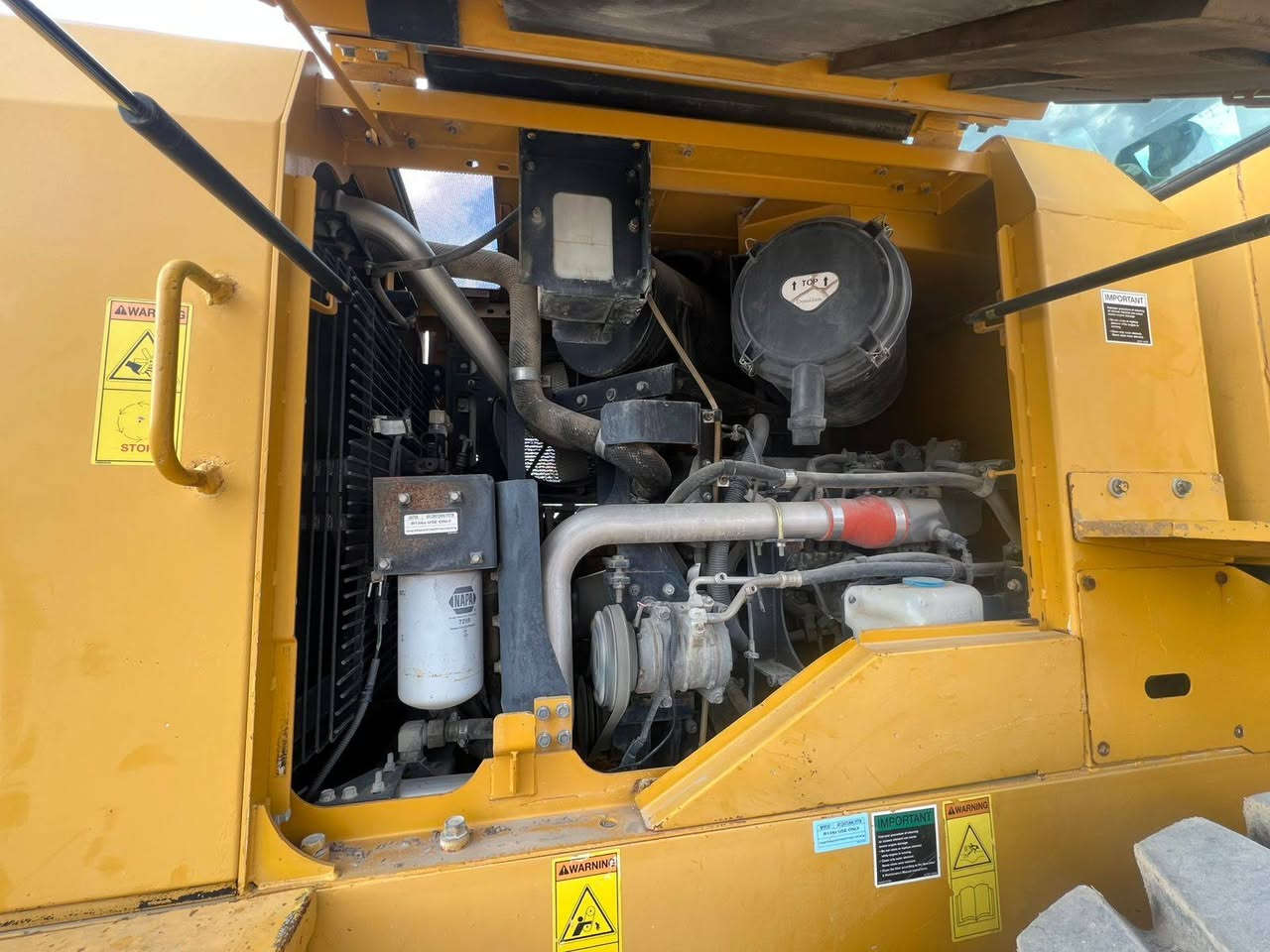 دخول جديد
للبيع شفل كاوسكي حجم 65 انجكتر موديل 2011
ماشي 16 الف KM الاستفسار ع رقم ***********
