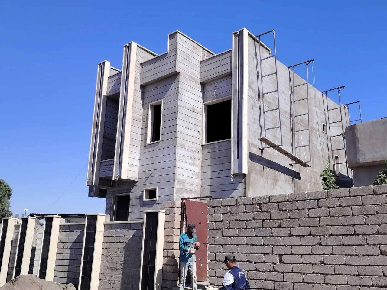 كادر لبخ سمنت متفرقين
رقم هاتف ***********
