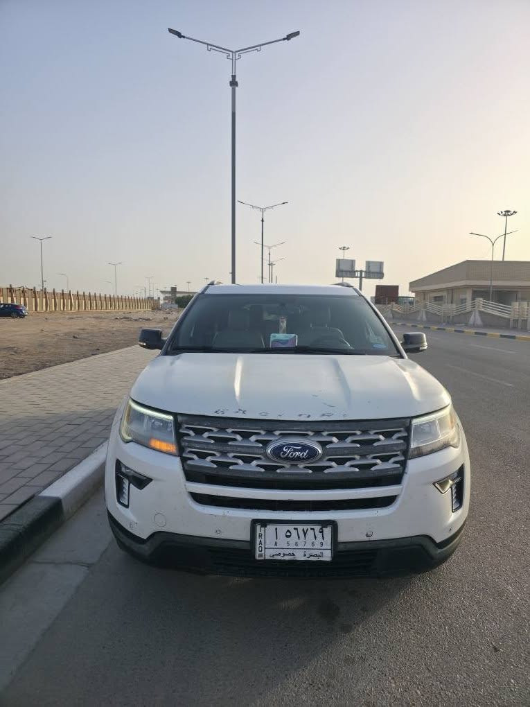 فورد اكسبلور  2018
رقم بصرة 
 
 موصفات xlt
محرك 4 سلندر حجم 2300
ممشى السيارة 115 الف ميل
بصمة ابواب 
 بصمة تشغيل عن بعد 
حساس امامي 
حساس خلفي 
كاميرة خلفية 
كشنات جلد  
ستيرن هيتر
تحكم ستيرن
صندوق شفط 
شاشة حجم كبير
نظام كار بلي و أندرويد أوتو 
اشاير بالمرايا الجانبية
كشنات الامامية كهربائية
كشنات امامية تدفئة 
كود خارجي للقفل على باب السائق
صبغ بنيد و صندوق 
السعر150
المكان البصرة 
للتواصل *********** شط العرب, البصرة
