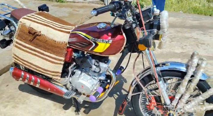 سلام عليكم دراجة تايكر مديل 25كفالة عامة شخط ما بيهةاروق اصولي دشبول ابو الكارت دراجة زيرو فول جمبزة السعر خاص المكان ديالى بلدروز حي العصري ***********
