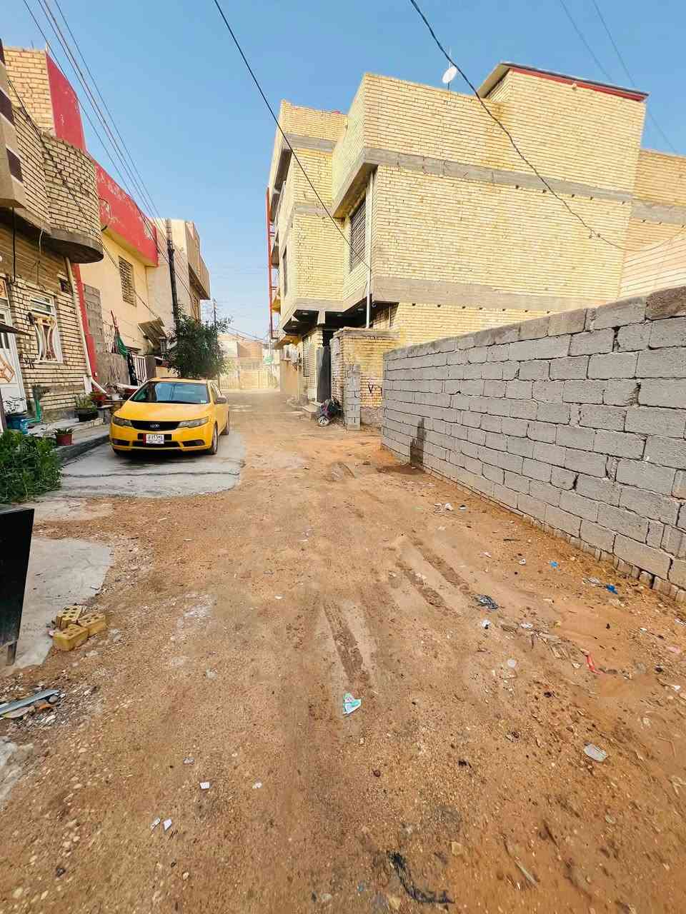 السلام عليكم
بيت هيكل للبيع المساحة 50 
زراعي سند 25 
كنطره السلام بداية شارع بيت رباط 
يبعد عن باب طويرج 5 دقايق 
***********
