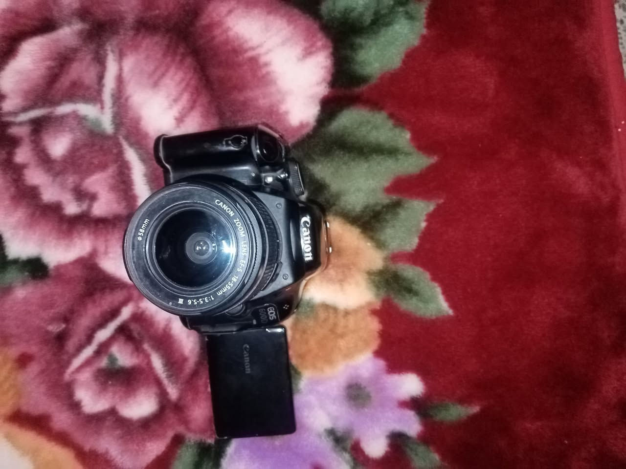 للبيع كاميرا كانون 600d وعدسه 18/50 والشحن وبطريتها والشنطه وفلاش 560 بل شحن اسيوط سوهاج فقت


**إذا كنت صاحب هذا الإعلان وتريد حذفه لأي سبب، رجاءا أرسل رسالة إلى الدعم الفني**