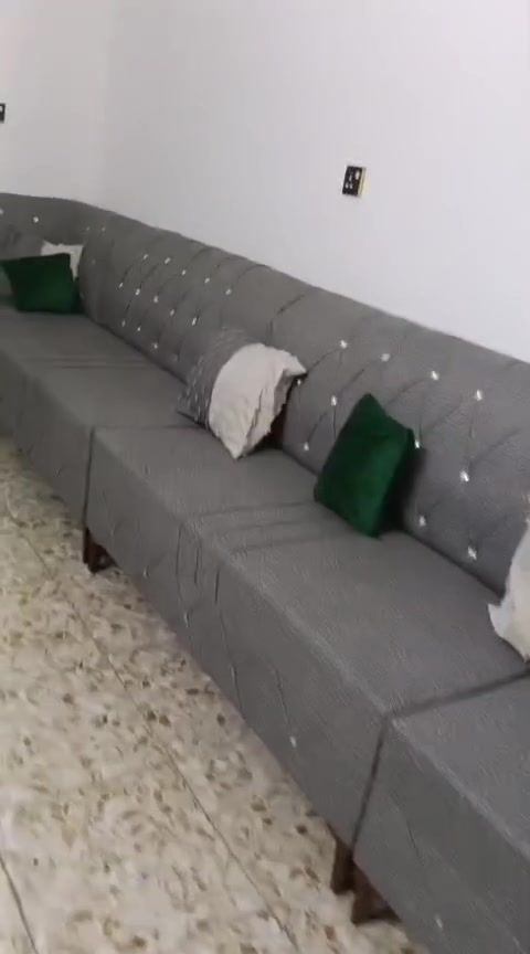 سبع أمتار  عشر مقاعد  لكعده مالته بلوك اسود نهايته 300 قفل قفل المكان الزعفرانيه


**إذا كنت صاحب هذا الإعلان وتريد حذفه لأي سبب، رجاءا أرسل رسالة إلى الدعم الفني**