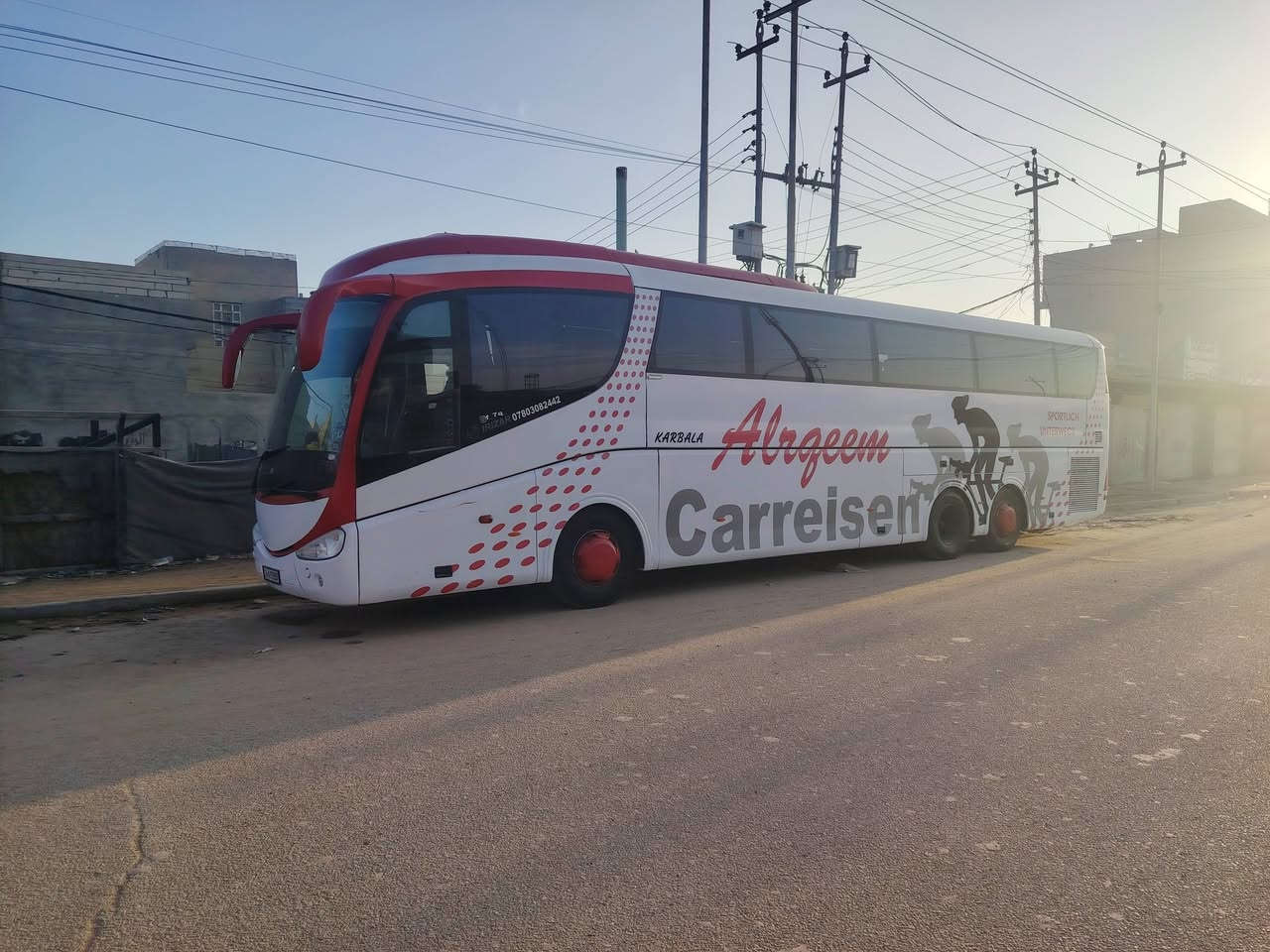 للبيع  سكانيا اريزار 59 نفر بلادي حجم 17 ممكينه وحش كير بلدركه جاهزه خروجيه جديده موافقه إيران تخم تاير
21 مسجله بصره مداور مباشر بسمي
  متواجده بكربلاء ***********
