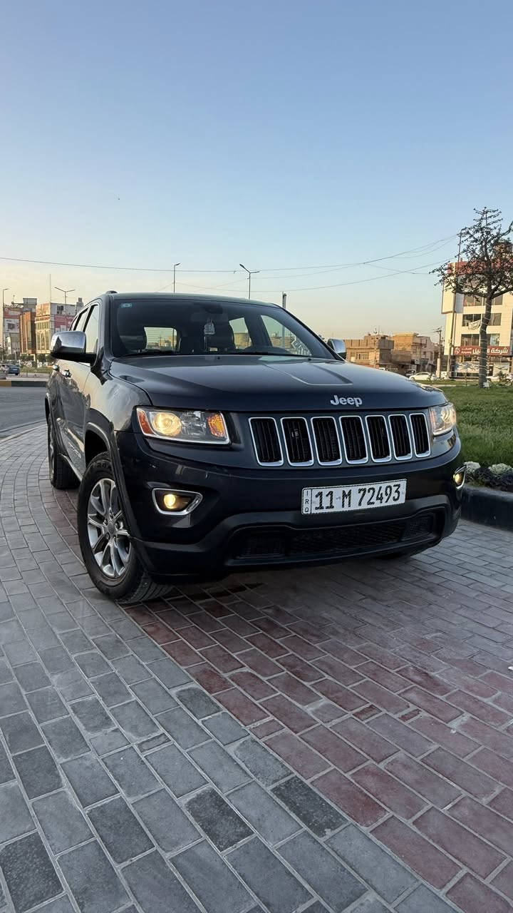 جيب لاريدو 2014 ، 4x4 السونار موجود بالصور
كير طيارة 8 نمر ، 
ويل 16 يعني طسة ما تسمع صوتها ولا تحس بيها اصلاً ، 
شاشة لمس ، 
كامرة دوارة ،
تحكمات ستيرن ، 
شفتات ستيرن ،
مثبت سرعة ، مانع انزلاق ، نظام eco 
منضومة زنون عالي ناصي 
السيارة استخدام شخصي كير ومكينة ما شاء الله مكينة ال14 معروفه ارقة مكينة بالجيب تستقبل عادي ومحسن ، السياره ما ناقصها كل شي وارد امريكي بجم كبس حادثها جاملغ خلفي وباب خلف السائق بالتقرير مفتوح بس صور الحادث مو يمه 
ماناقصه برغي هزه ورقم جديد
السعر 168$ .  
مكاني كربلاء
للاستفسار والتواصل 
***********
