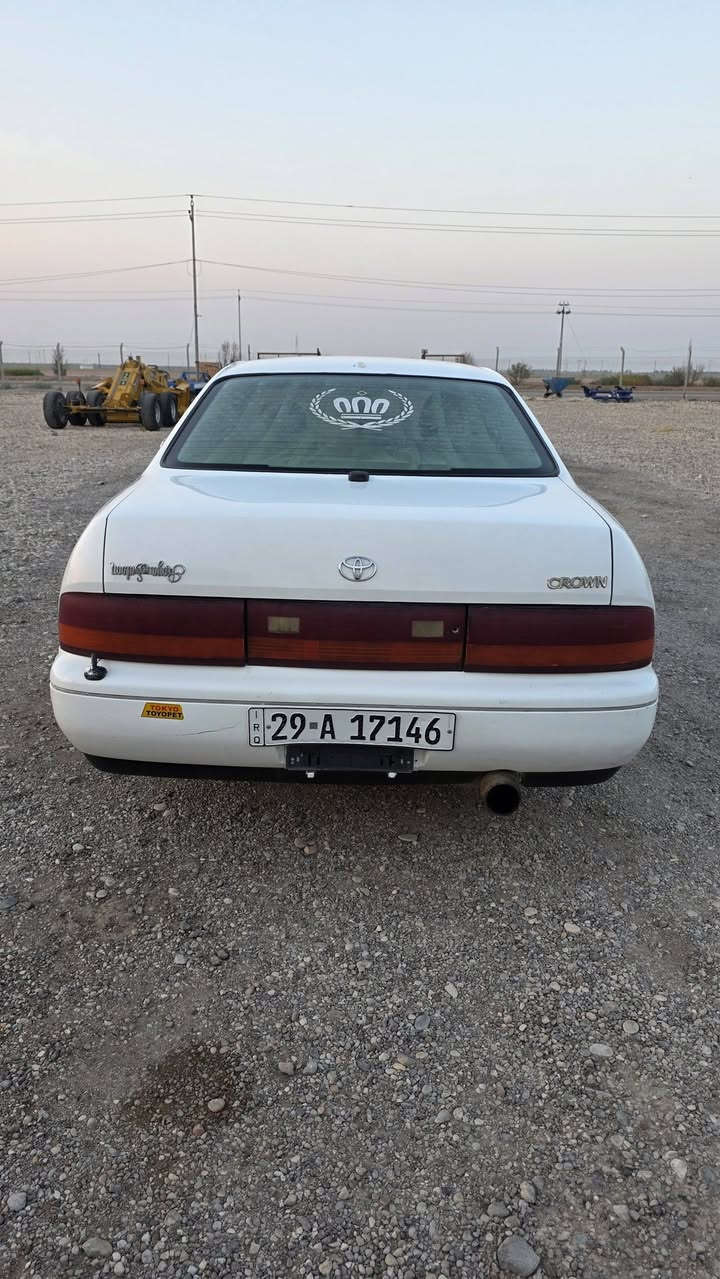 سياره بطه للبيع موديل 1992 رقم واسط تحويل دولي جديد سنويه الى2030  سياره حلوه محرك  وكير مكفولات شرط الفحص السياره مصبوغ جماليه محرك ففيتي 2 ونص تبريد شغال تخم تاير جديد حداديه جديده السعر 73 ورقه وبيه مجال اتصل *********** سيد صافي
