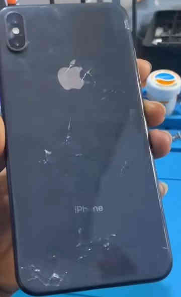 سلام عليكم اكس ماكس ذ٦٤ بطارية ٨٠ جهاز ممفوح بي برغي جهاز يخبل بس ضهر مفطر سعرة ١٨٠ مكاني بغداد دورة واتساب أو تصال ***********
