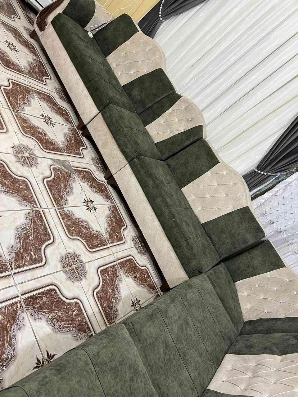 تخم ديوان ٦قطع نضيف كلش وقوي تسكام ثقيل ٢٢٥وبيه مجال لشراي مكان ناصريه ***********
