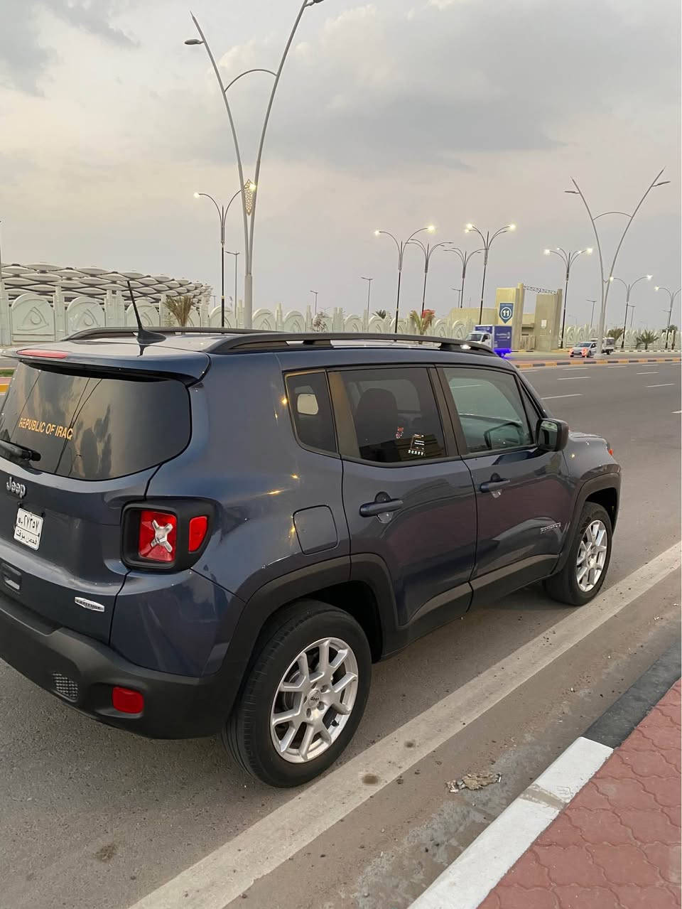 رنكد 2022 مكفوله. كفاله عامه  لا تبديل ولا صبغ ولا غرق. حادثها بلدعاميه. جوه حره بدون رقم. ماشيه 23 الف 
مكانها البصره سعرها 113 ورقه  وماكو بهذا السعر لو تفر العراق كله 
***********
*********** البصرة, العراق
