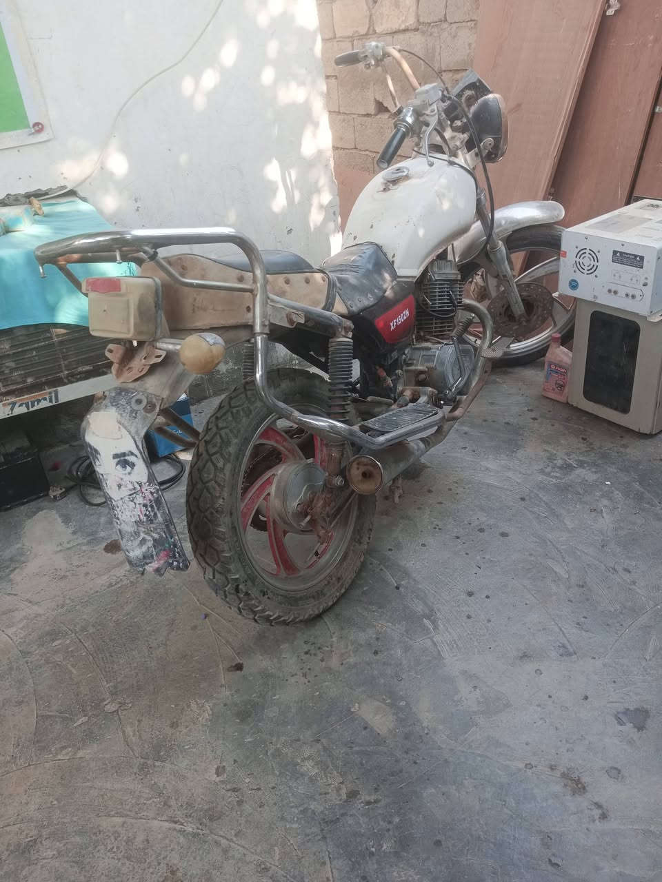 دراجه جني للبيع شغاله وتمشي يرادلها ترتيب بس   سعر 150وبيها مجال دراجه شحن شغاله مستعمله شي غليل مراوس بايراني


**إذا كنت صاحب هذا الإعلان وتريد حذفه لأي سبب، رجاءا أرسل رسالة إلى الدعم الفني**