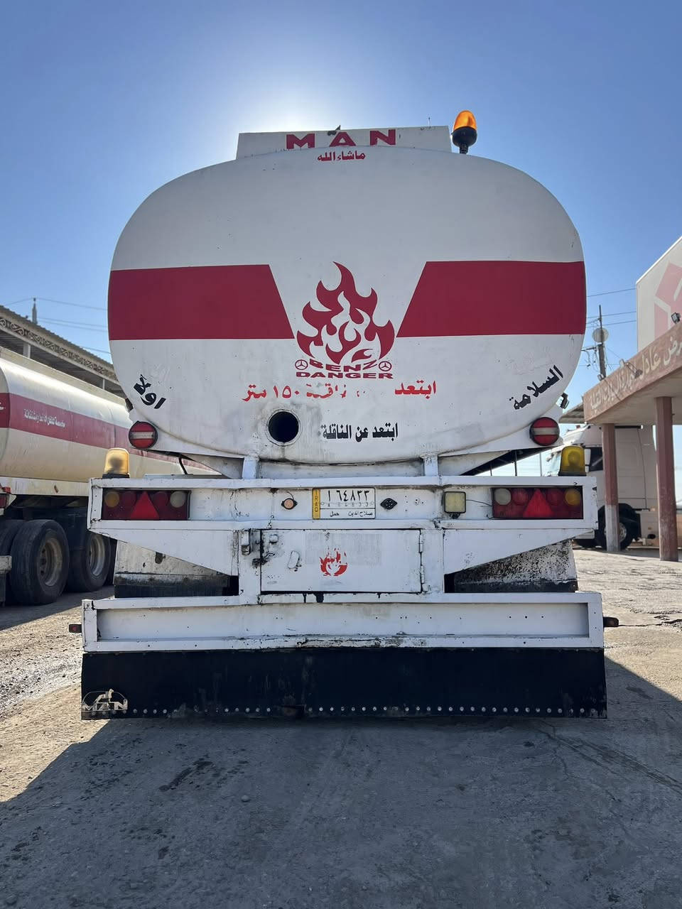 للبيع مان صقر صهريج 

موديل 1994

كير عادي 

نوع صهريج مصلاوي قديم 3/دنيكر بل تاير

رقم صلاح الدين طوناج جديدGBS  لحين20/1/2027

سنوية لحين /16/12/2028

السياره موجود في معرض عادل 

عنوان كركوك مقابل جسر حزيران 

***********
