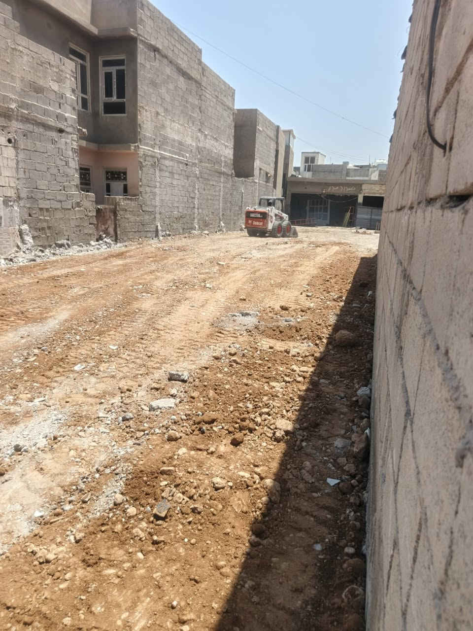 تفليش الدور والمباني القديمة  ورفع الانقاض وتعديل الارضيه بمواده مااخذ فلوس في جميع مناطق ديالى  الاتصال على الرقم ***********
