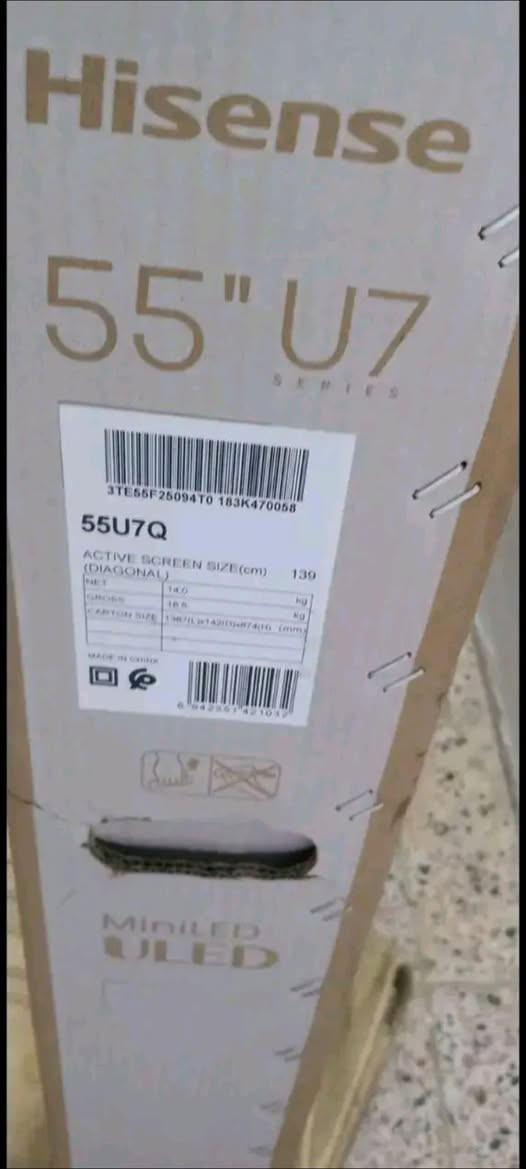 شاشه هايسنس U7Q 2025 الي هيه أحدث موديل ب U7 وأفضل موديل شاشه mini led حجم55 شاشه فول من جميع النواحي الشاشه نضيفه جدا مستخدمه شيء قليل وضمانه ما خلصان رايده ب (700) الف مكاني(بغداد الأمين الثانية) رقمي *********** وبي واتساب
