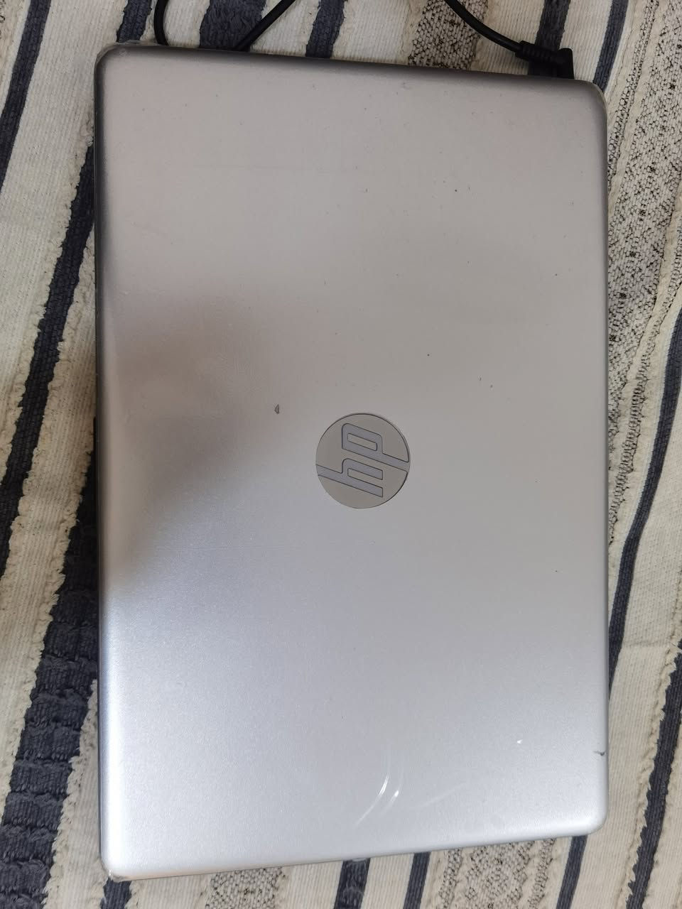 بيع لابتوب hp متوسطه تصفح وألعاب خفيفه
السعر 150 مكان بغداد مع حقيبة


**إذا كنت صاحب هذا الإعلان وتريد حذفه لأي سبب، رجاءا أرسل رسالة إلى الدعم الفني**