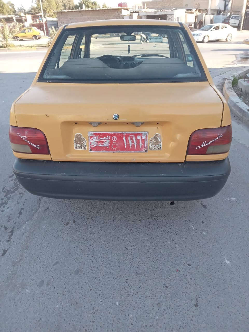 السلام عليكم  سايبا ١٤ رقم احمر مير ومكينه وصدر جدد تخم تاير جديد  داخل حلو السياره خير من الله  مبدل بيه جاملغ  الأمامي الأيمن  فقط  كهربايات كله شغاله 
بسم جيرانه تحويل ثاني يوم السياره عليه مطلوبه هيئه على المشتري  تقريبآ ٧٠٠ الف تقريبآ علي المشتري اني ابيع بس بصمه عليه 
السعر مناسب 
مكاني بغداد الغزاليه 
هذا رقمي***********
