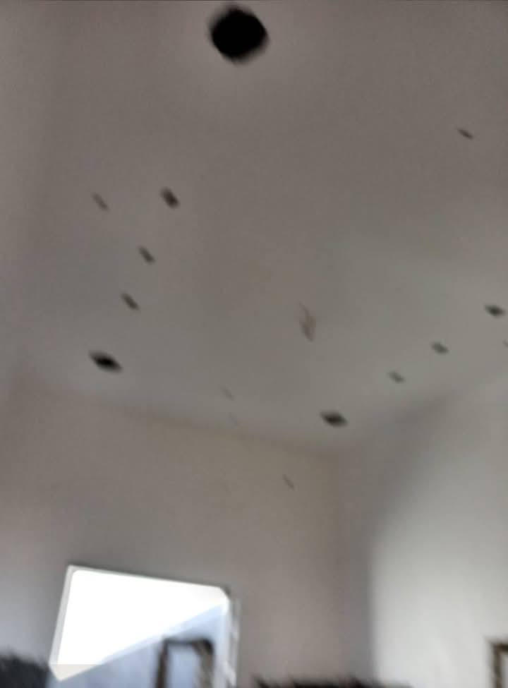 لبخ. بياض وجهات  لبخ مساطر درجه اولى 
متفرق حاليا مقطوعه أو متر مربع 
كادر متوفر واتساب على هاتف 
***********
