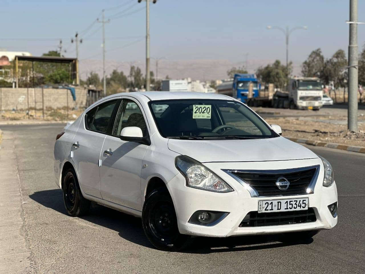بسم اللّٰه الرحمن الرحیم 
نیسان سەنی هندی ٢٠٢٠ 

سەیارەکە پاک و بێ مەسرەفە
 کامل سێرڤزی بۆ کراوە
 ڕۆنی گێڕی تازە گۆڕاوە 
پێش و دوای مەزبوتە 
چرکەی تیا نییە
 تەبرید سارد و گەرم بەشەرت 
گێڕ و مەکینە بەشەرت 
٨٥ هەزار ڕۆشتووە لە شەریکەوە دوو دوستی کردووە
٤ تایەی تازە 

دەبڵ گێچ - شاشە و کامێرا - دووجام کارەبا - ئۆتۆماتیک - سوکان ڤۆلیۆم - دەسک نیکل - ئاوێنە کارەبا - باڵ و حاسە - بلاجکتۆر 

ماڵی دۆستە سەنەوی تا ٢٠٣٠ تازەیە بە ناوی خۆمە کارتی بەنزینی کەرکوکی هەیە

چاملغ دوای سەکن بەس پەمپە بێ شانەکەی 
دو بست مەعجونی هەیە لای ڕەقەمی دواوە 

١٠١ وەرەقە و مەجال 
*********** شمشمل, السليمانية
