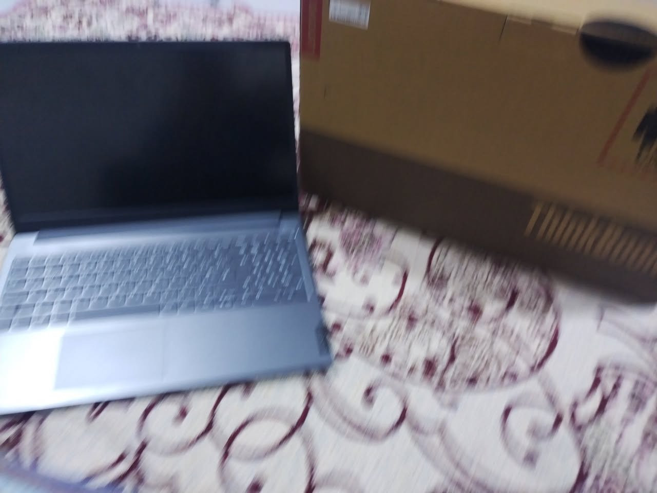 🔥 للبيع لابتوب عملي ونظيف 🔥
Lenovo ThinkBook 15 - لون رصاصي

💻 المواصفات:
- الشاشة: 15.6 انش FHD IPS
- المعالج: Intel Core i5 / i3 الجيل 11 
- الرام: 8GB DDR4 
- التخزين: SSD 256GB / 512GB سريع جداً
- كرت الشاشة: Intel Iris Xe
- كيبورد: عربي + انكليزي + ارقام جانبية
- اضافات: بصمة اصبع + منافذ كاملة + الشاحن الاصلي

✅ الحالة: نظيف جداً - استخدام بيت فقط
✅ البطارية: ممتازة 4-5 ساعات
✅ مناسب للدراسة والبرمجة والاوفيس والتصميم الخفيف

💰 السعر: 250الف  قابل للتفاوض البسيط
📍 المكان: ابو الخصيب - البصرة
📞 للتواصل: ***********

ملاحظة: الجهاز جاهز للفحص والتجربة
