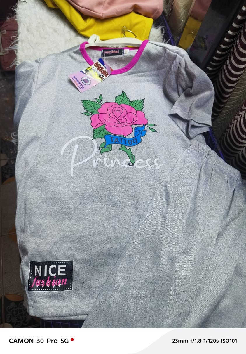 للهم صلي على محمد وال محمد
بلاش بلاش بلاش بلاش 🏃‍♀️🏃‍♀️🏃‍♀️

تراكات بناتي يلبس من عمر  اربع سنوات الى تسعه سنوات
 قطني شرط الفحص
سعر قطعه ب٤ 
٣ قطع ب١٠
للحجز واتساب 
***********
او على ما سنجر 
كل هله بيكم
