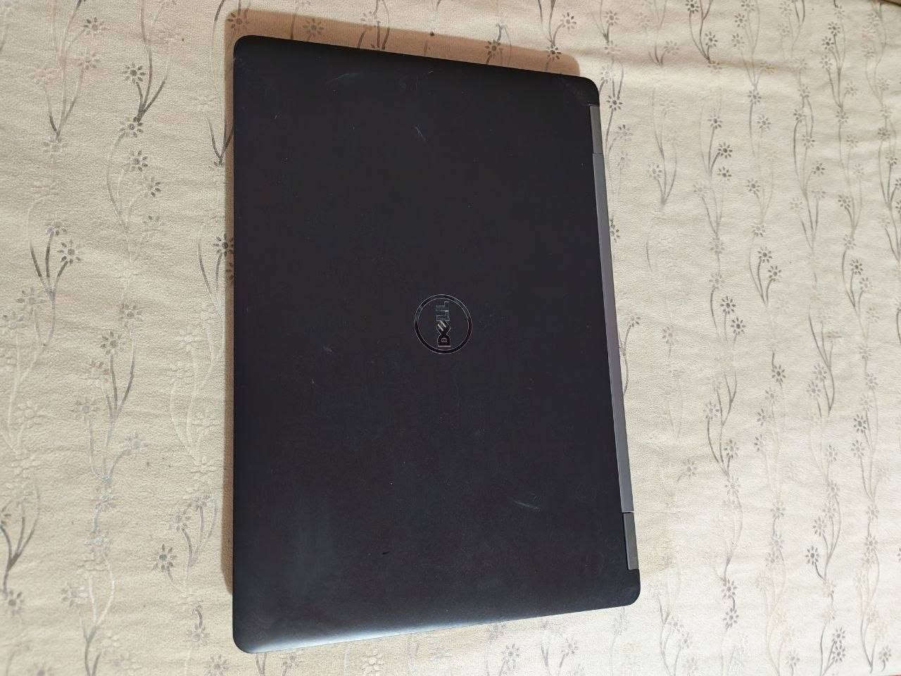 حاسبة dell latitude للبيع  معالج كور اي ٧ جيل ١٠ هارد ٥٠٠ ورام ٨ حاسبة نضيفة وشغالة فول تحتوي على بطارية اضافية وهارد وماوس وجنطة الشراي يراسلني خاص


**إذا كنت صاحب هذا الإعلان وتريد حذفه لأي سبب، رجاءا أرسل رسالة إلى الدعم الفني**