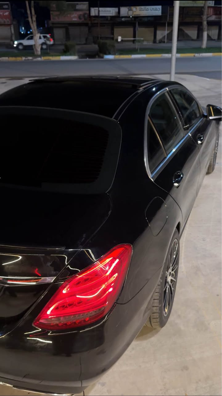 mercedis 2015 clin C300
٢٠١٥ كلين  
فورماتيك 
سياره بي شبر صبخ 
مواصفات فول فول. 
دبل ماوس 
بانوراما
كشنات كهرباي 
كشن خزن
سكان كهرباي
كير محرك شرط
تحويل شرط
كشنات هيتر 
فول فول 
سعر١٨٩ورقه شوي مجال 
مكاني دهوك 
*********** دهوك, العراق
