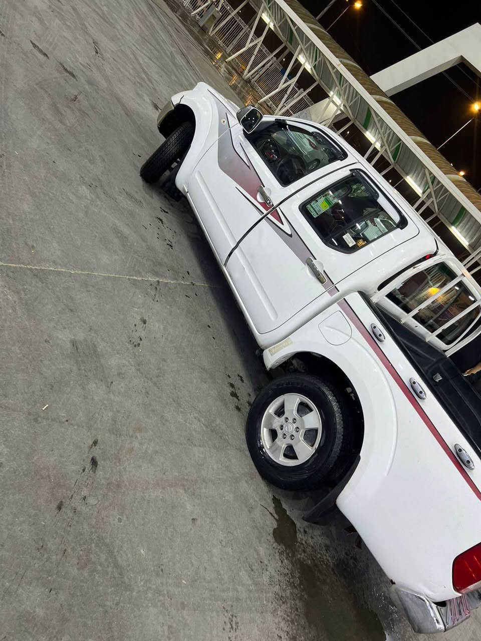 للبيع نيسان نيفارا بيكب 2014 – فئة LE (أعلى فئة)

- نيسان نيفارا 2014 بيكب  
- فئة LE اعلى فئه  
- المكينة مجفّتة وضعها ممتاز  
- مكفولة من المعجون والصبغ  
- حادث سابق بجاملك صفحة السايق وتم تبديله نفس اللون  
السنوية ما منتهيه 
- طخة خفيفة بالباب الخلفي  

السعر: 100 ورقة 

الموقع: البصرة الاربع شوارع  
***********
#نيسان #نيفارا #نيسان_نيفارا #بيكب #سيارات_بغداد #بيع_سيارات البصرة, العراق
