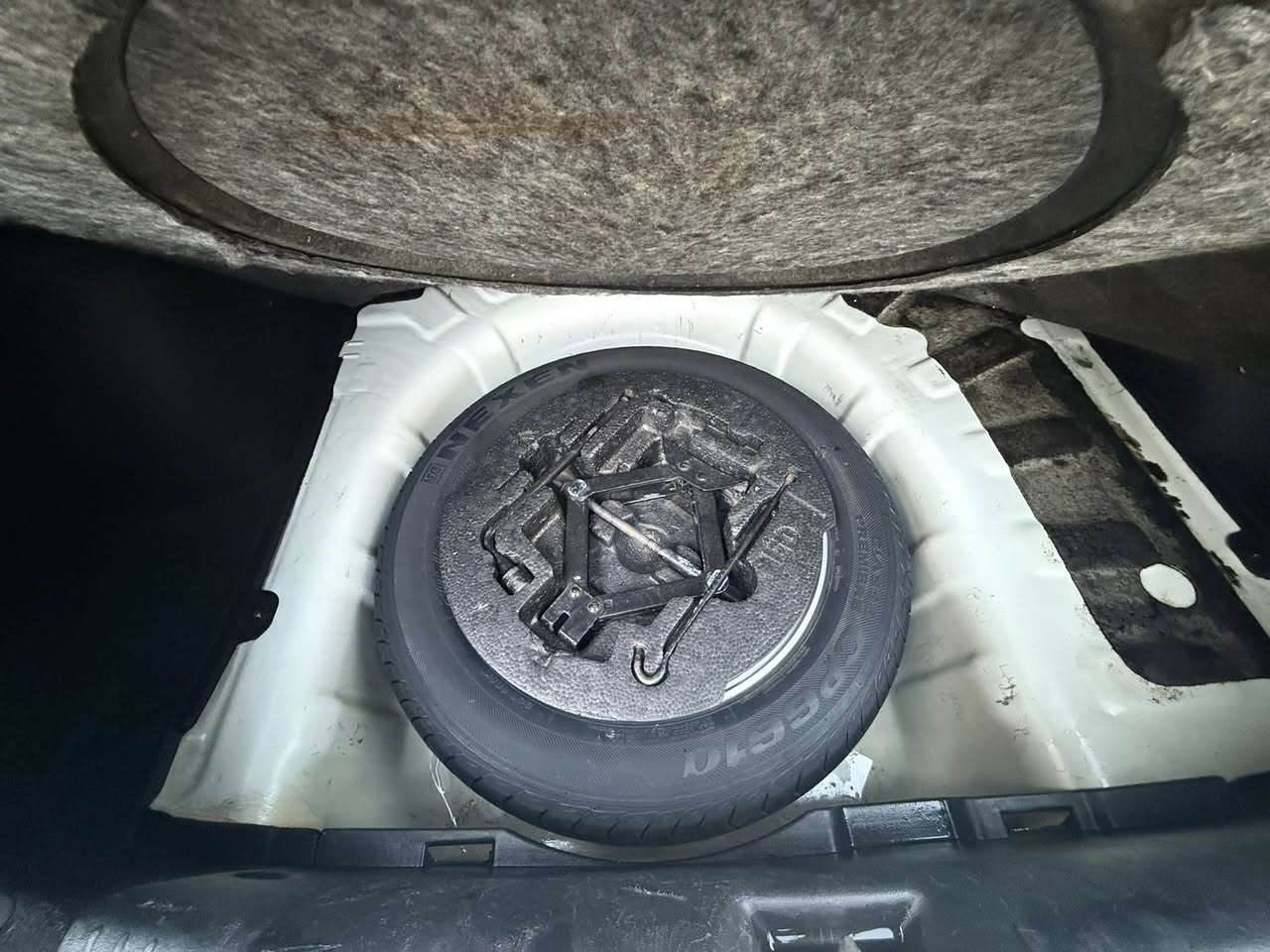 سيارة سيراتو خليجي موديل 2011
شرط كير محرك مامفتوحه صدر امامي خلفي جازها اربعه تايرات جددت تحويل مباشر موصفات معروفه سيارة مكفوله كفاله عامه وسونار مرفق مع صوره سعر 117
***********
