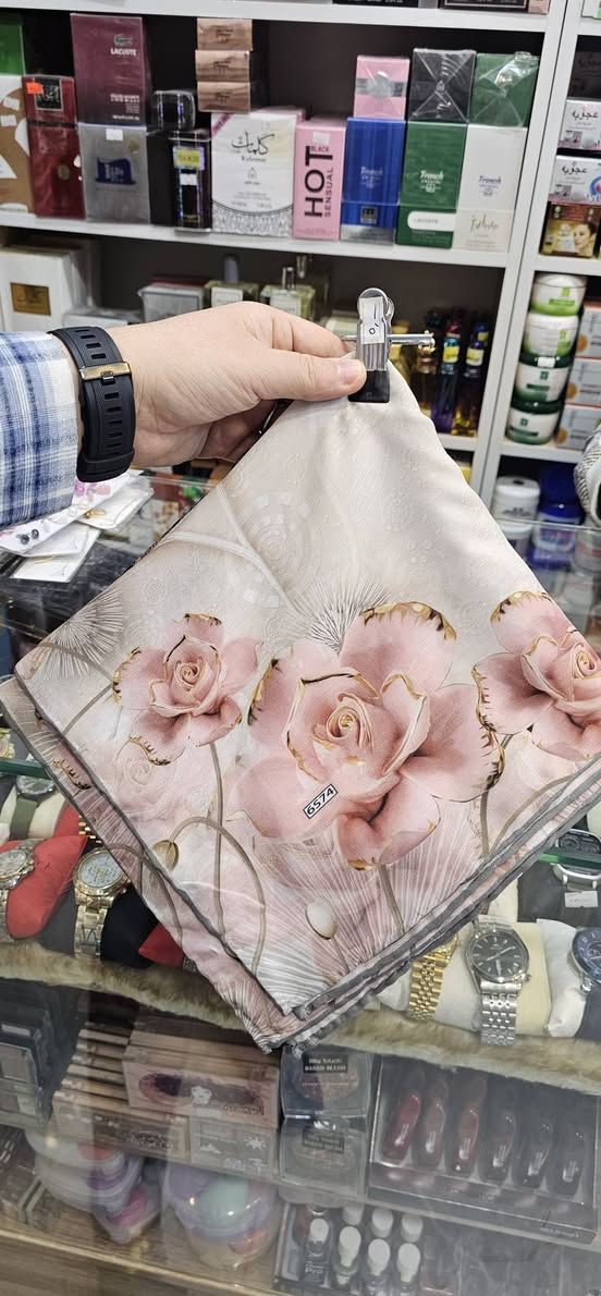 ربطه قطني مشجر قياس 120
خامه صيفيه نقشات مختلفه داخل الكوزمتك
سعر القطعه 5000
قطعتين ب9000
 _____________________
‏‎للحجز والاستفسار راسلونا على الصفحه🌹
‏‎#كوزمتك_الهاجر 🧿🧿
#انستا_ cosmetics_al_hajar
‏‎العنوان 🏠واسط قضاء الحي شارع الخياطين❤️
رقم الموبايل 🌹 *********** 🌹
‏‎توجد خدمة توصيل مجاني داخل قضاء الحي🌹
توجد خدمه توصيل للمحافظات🌹٠
