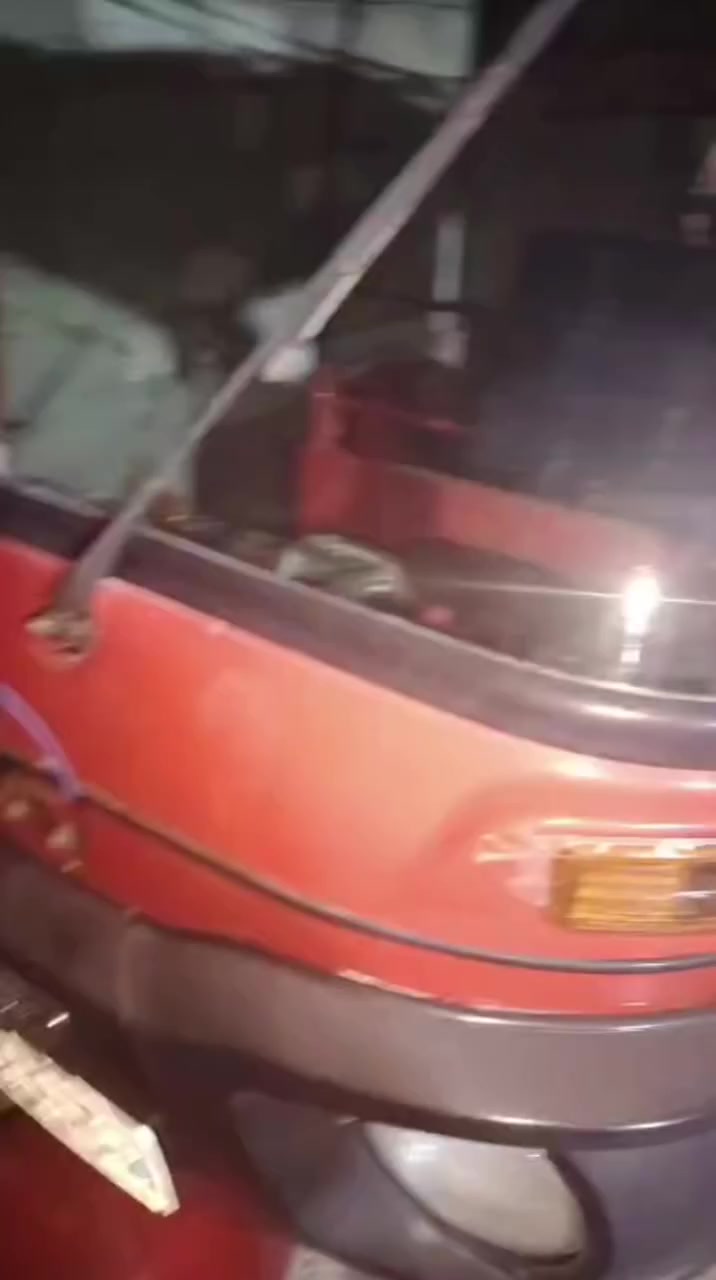 سلام عليكم تكتك البيع مكفوله من الصبق ولتعمير بس مجرد بيه شوي خياس جوه  مثل ما واضح بل فيديو تكتك نضيفه مديل 20مجفته شركه مره وحده سعر 6بيه مجال قليل عنوان بصره شط العرب تنومه ***********
