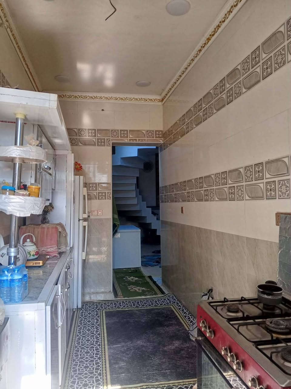 السلام عليكم بيت للبيع المساحه 125متربناء 2024البيت طابقين الطابق الاول كامل فول والطابق الثاني هيكل بدون سكف العنوان الشهداء قرب بيت هادي جليب السعر نرجو الاتصال لن اني مكلف بل نشر ‏‪***********‬‏
