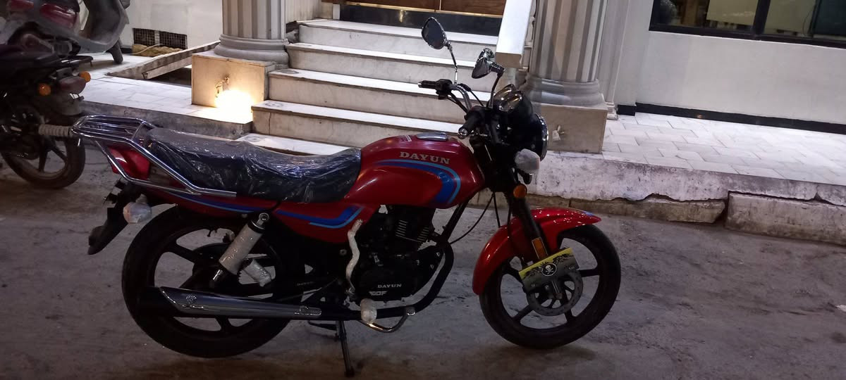 دراجه ديوان عضم مديل 2021 دشبول الاكتروني محرك ١٥٠ كلها بلادي اوراق أصولي ثامر خلخال معرض الجوهره ديوان أصلي والنظافه موضحه هاتف ***********
