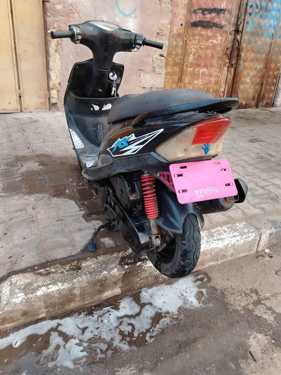 السلام عليكم ماكس عدله للبيع مفتوحه مره واحده دراجه كهربائيات كل شيء شغال مكان  مكان البصره قضاء الدير ***********
